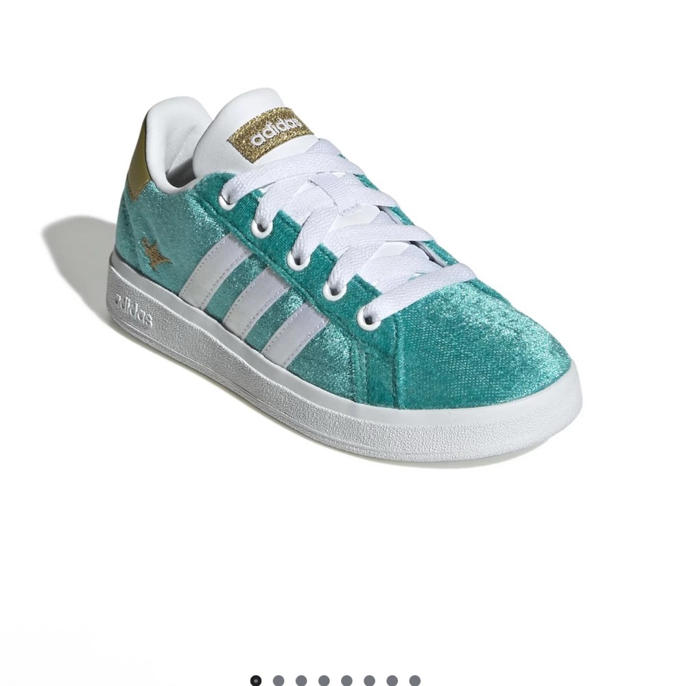 adidas x Disney Jasmine Grand Court 2.0 - Picture 2 of 15